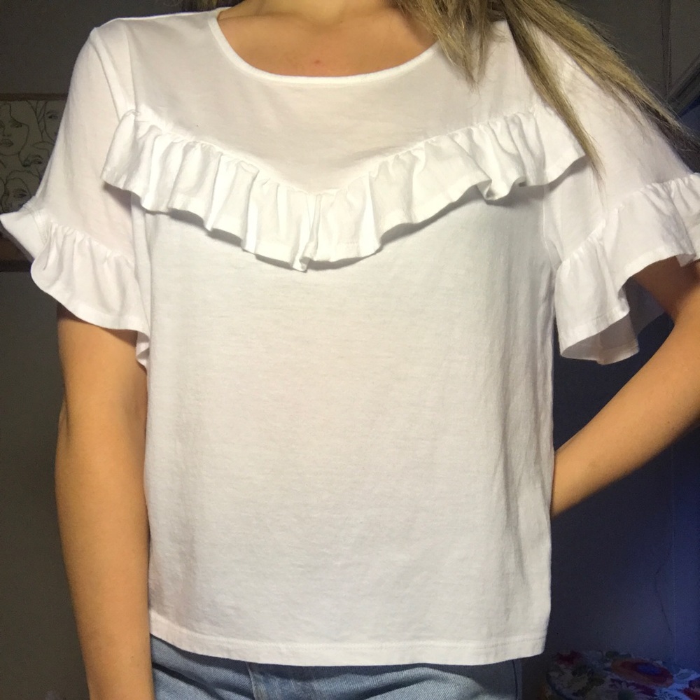 White frill tee
